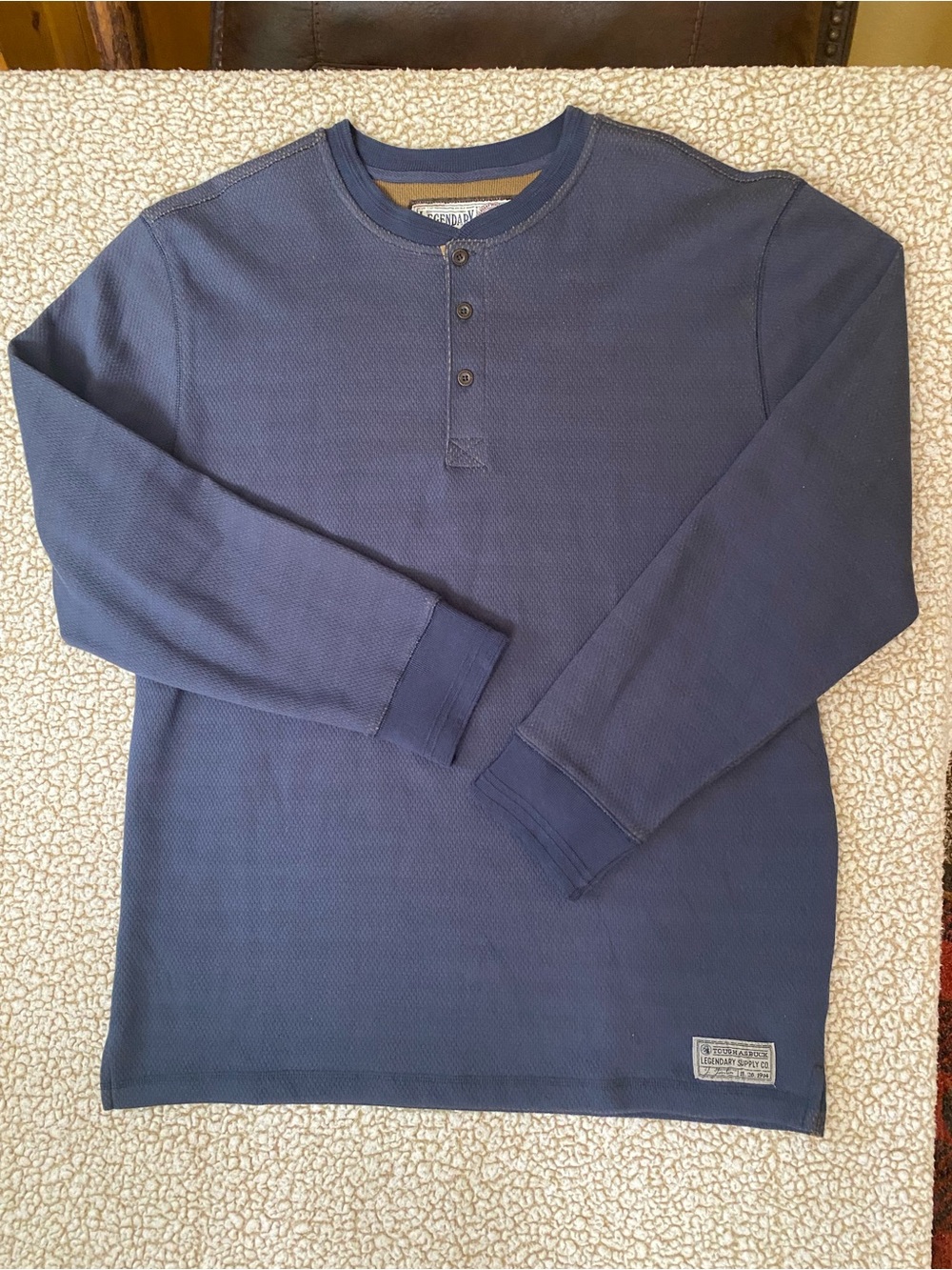 Legendary Whitetails Men's Blue Waffle Knit Henley Sweatshirt Long Sleeve XL